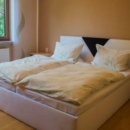 Zum Ehranger Wald 2A Apartment Trier Luaran gambar